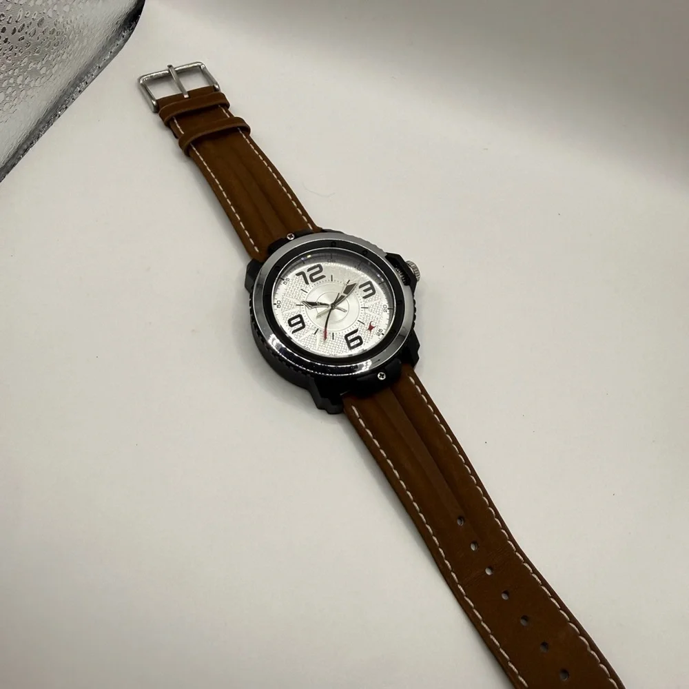Fastrack Men's Analog Silver Dial Leather Strap Watch (New Battery) Case 51mm